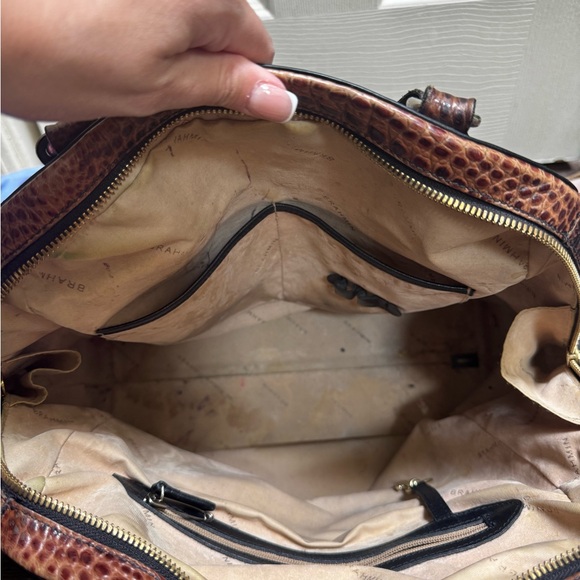 Brahmin Black and Brown Shoulder Bag with Gold Accents - Picture 6 of 6